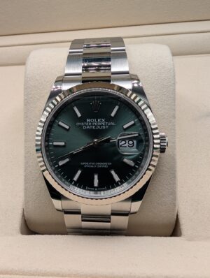 Rolex Datejust 36 - 126234 - Zoomed In